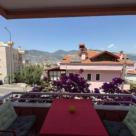 Ferienhaus Duplex House On The Castle Road With A Seaview Alanya